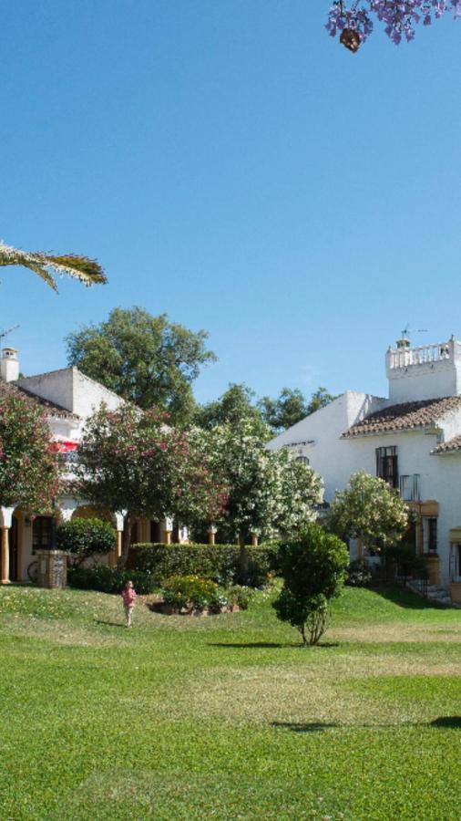 House In Marbella Villa Luaran gambar