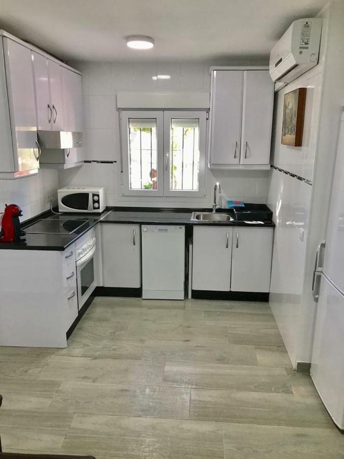 House In Marbella Villa Luaran gambar